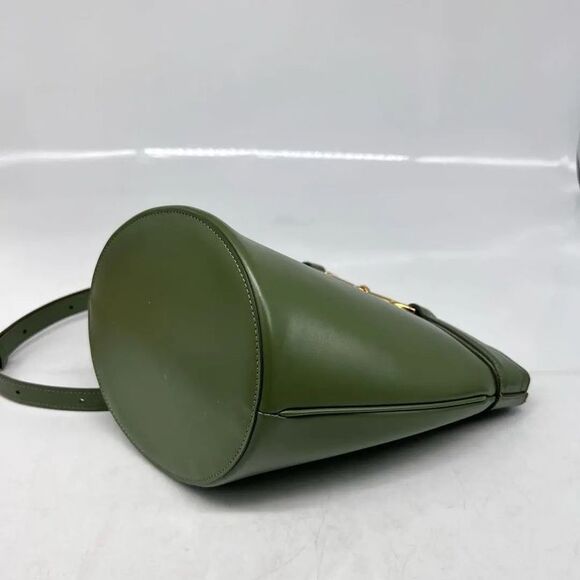 Celine Women Pre-Loved Bag Very Good Condition - Picture 5 of 9